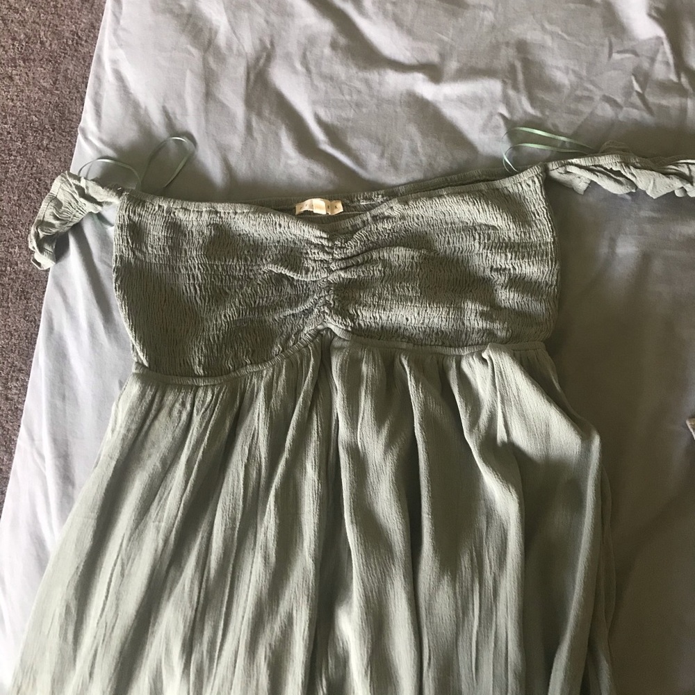 Off the shoulder maxi dress